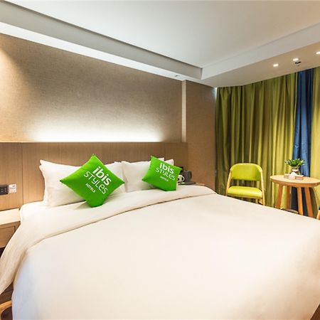 Ibis Styles Fuzhou Wuyi Square Hotel Bagian luar foto