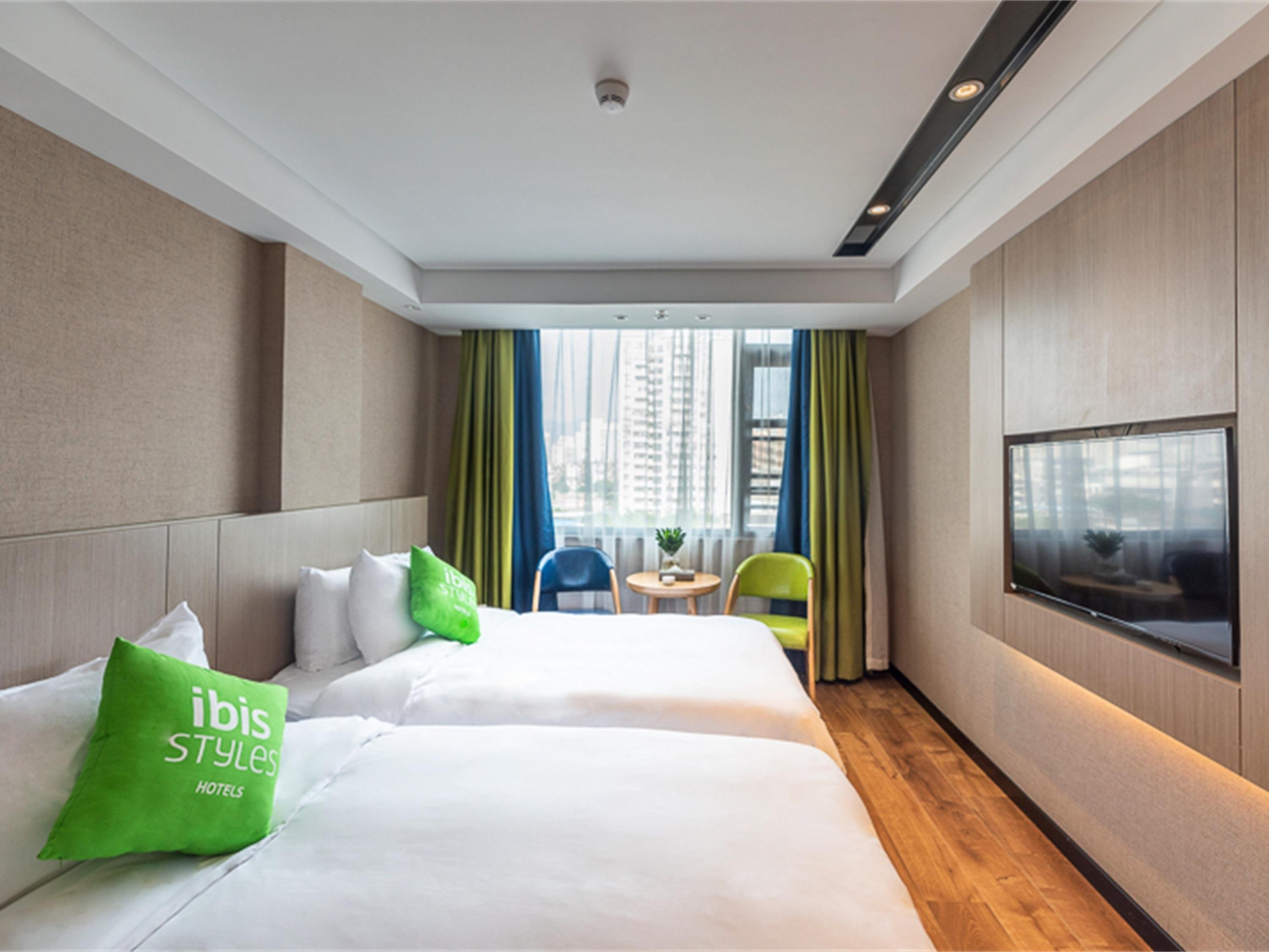 Ibis Styles Fuzhou Wuyi Square Hotel Bagian luar foto