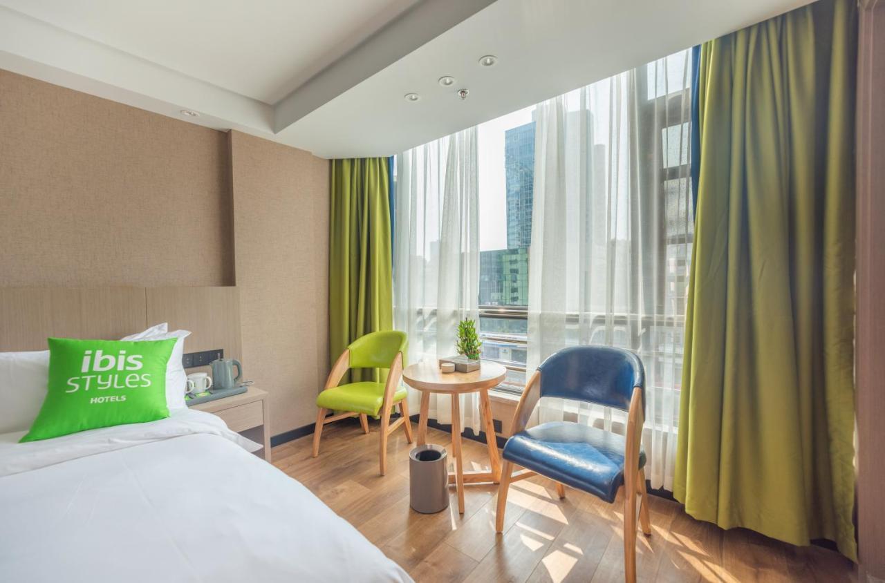 Ibis Styles Fuzhou Wuyi Square Hotel Bagian luar foto
