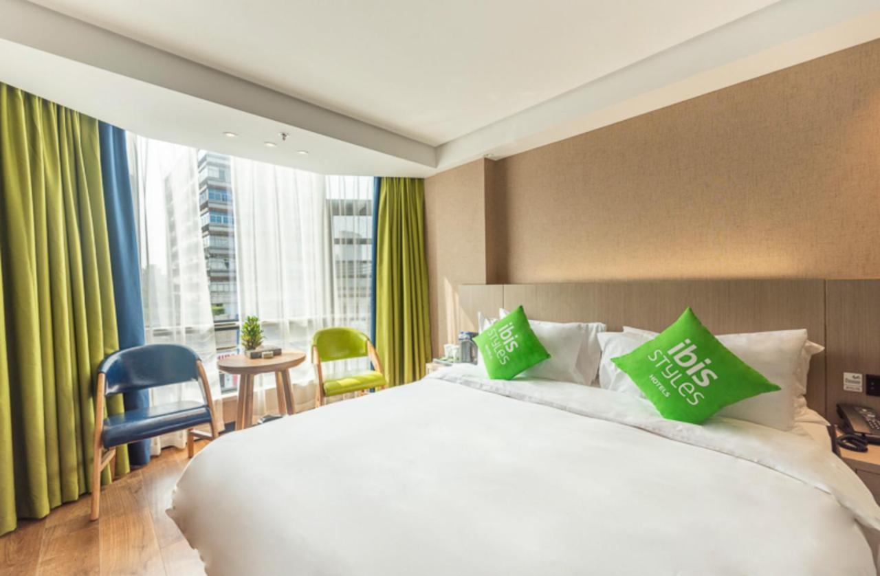 Ibis Styles Fuzhou Wuyi Square Hotel Bagian luar foto
