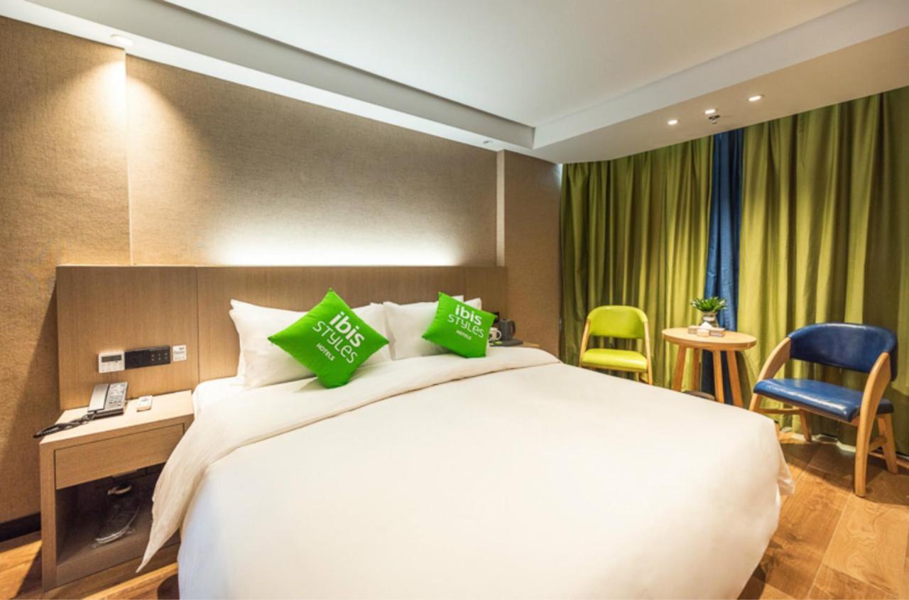 Ibis Styles Fuzhou Wuyi Square Hotel Bagian luar foto
