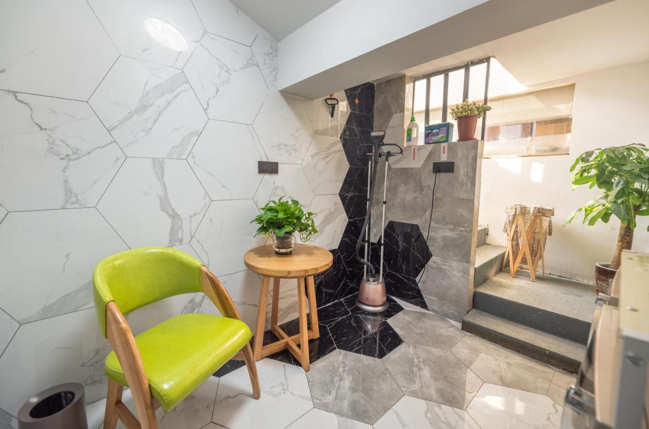 Ibis Styles Fuzhou Wuyi Square Hotel Bagian luar foto
