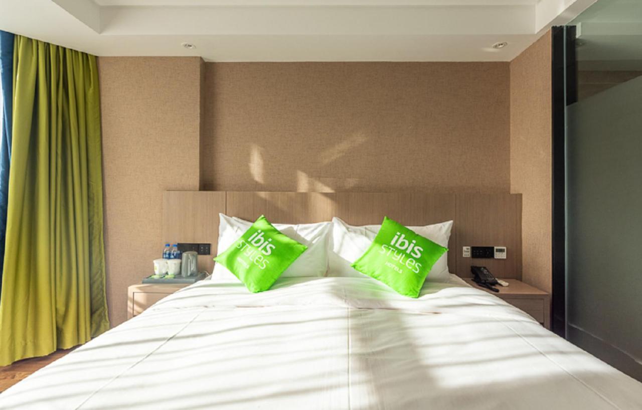 Ibis Styles Fuzhou Wuyi Square Hotel Bagian luar foto